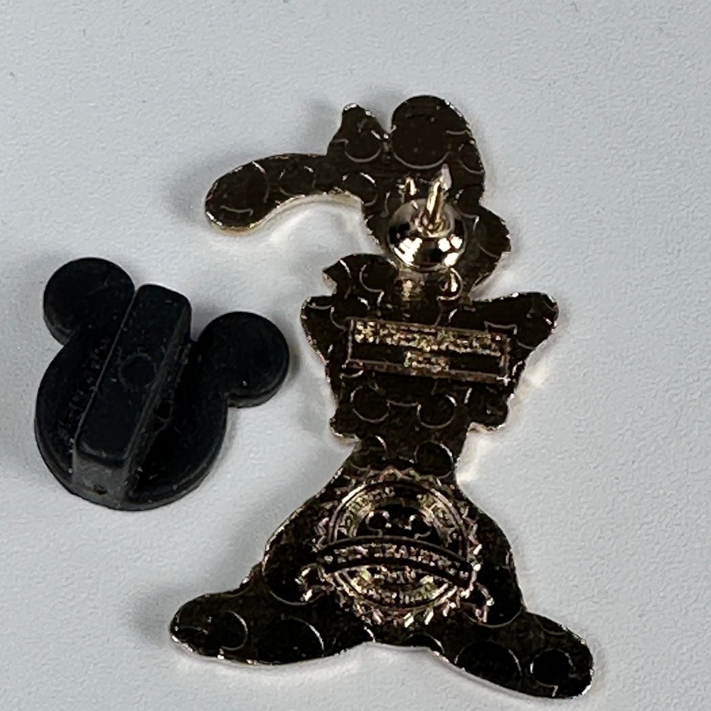 ROGER RABBIT Who Framed Roger Rabbit Disney Pin Trading 2010 Red Overalls BowTie - Picture 3 of 6